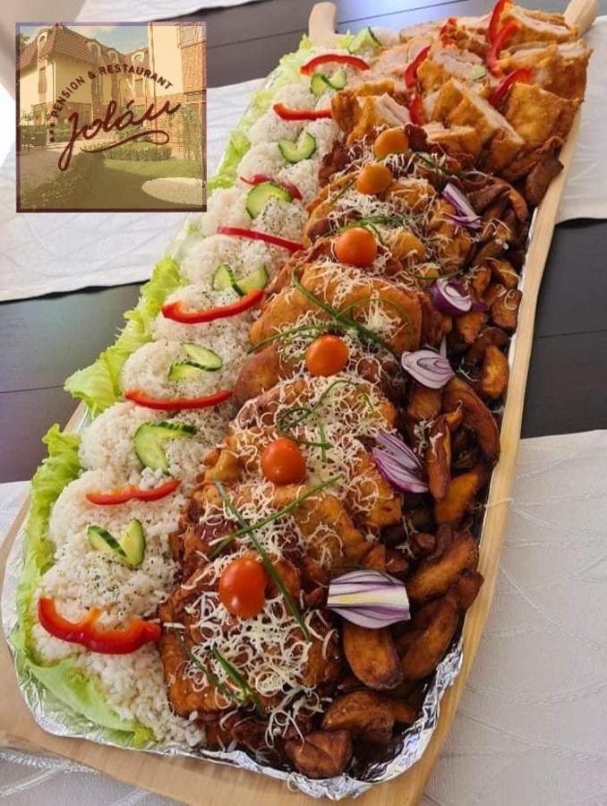 Jolan Pension & Restaurant Cicov المظهر الخارجي الصورة