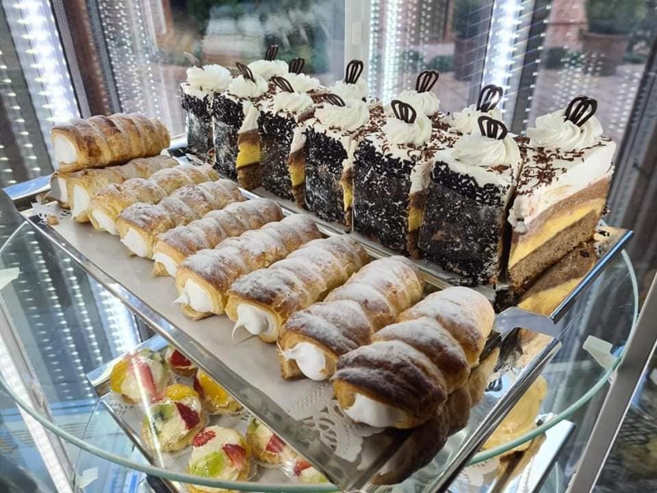 Jolan Pension & Restaurant Cicov المظهر الخارجي الصورة