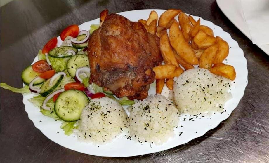Jolan Pension & Restaurant Cicov المظهر الخارجي الصورة