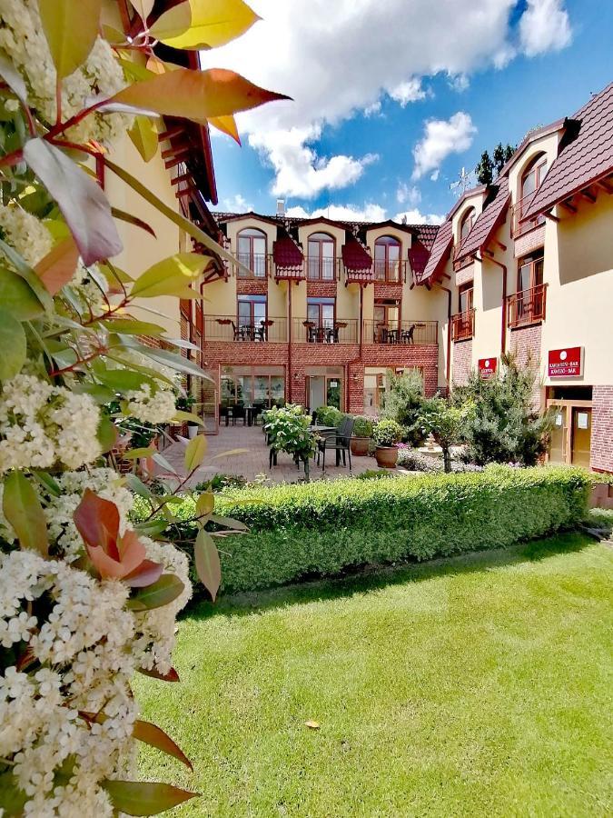 Jolan Pension & Restaurant Cicov المظهر الخارجي الصورة