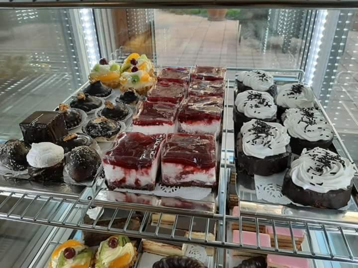 Jolan Pension & Restaurant Cicov المظهر الخارجي الصورة