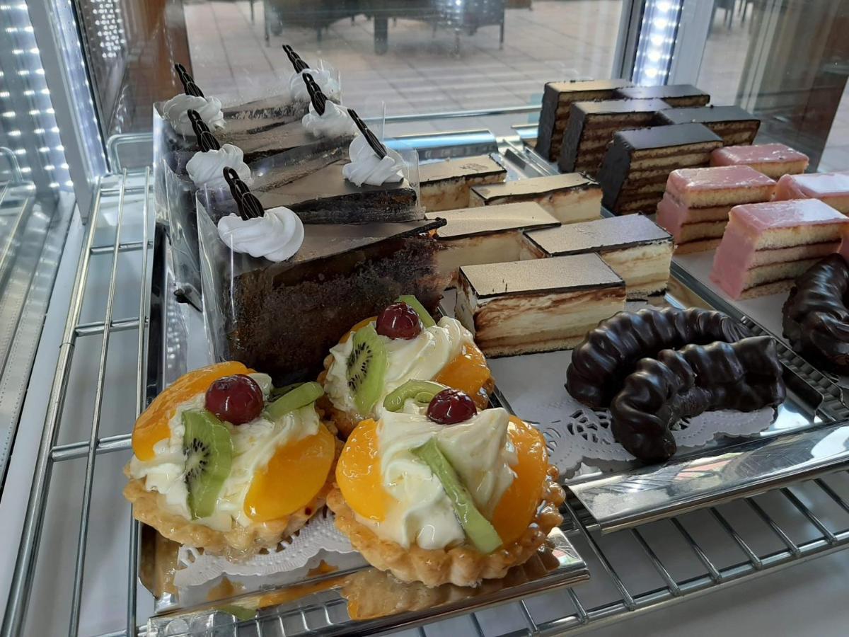 Jolan Pension & Restaurant Cicov المظهر الخارجي الصورة